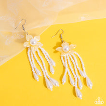 Prom Personality - Yellow Earring